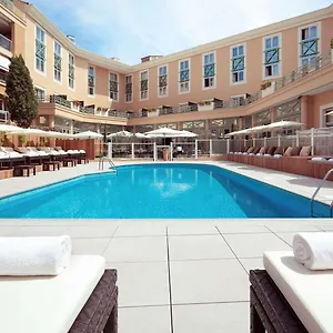 https://grand-hotel-roi-rene.fr-provencehotel.com